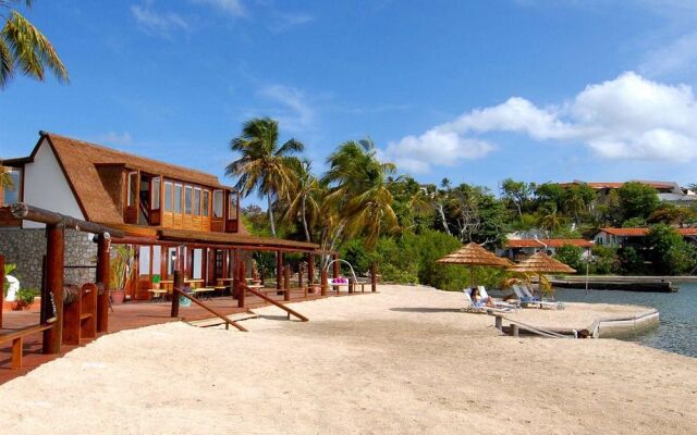 Mount Hartman Bay Estate