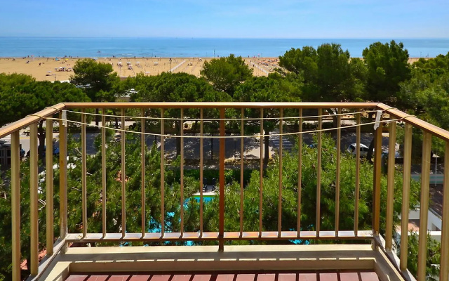 Condominio International - One Bedroom No.3