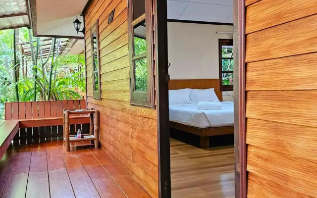 Samran Resort by OYO Rooms