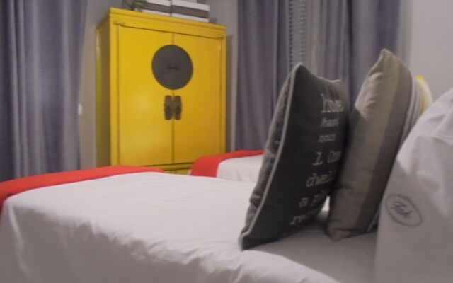 Hostal Tak