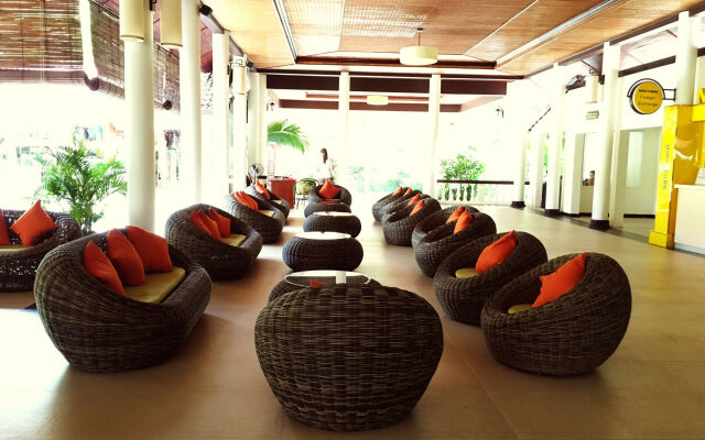 Diamond Bay Resort and Spa