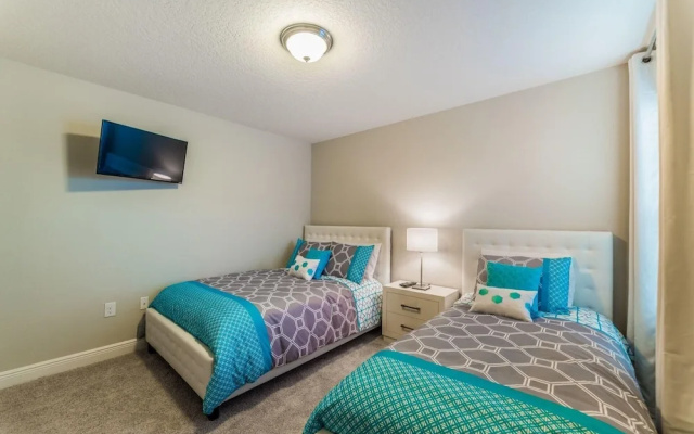 Oakbourne Avenue 5369