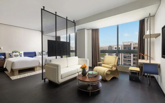 voco Suites Shanghai Hongqiao CBD by IHG
