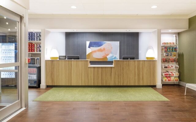 Spark by Hilton Germantown Washington DC North