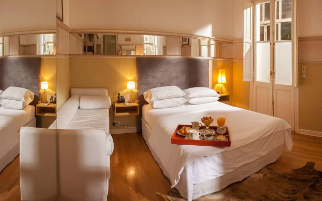 1555 Malabia House Hotel