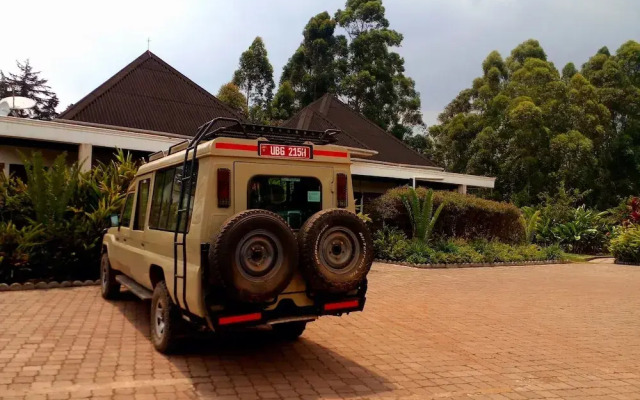 Kabale Safari Club