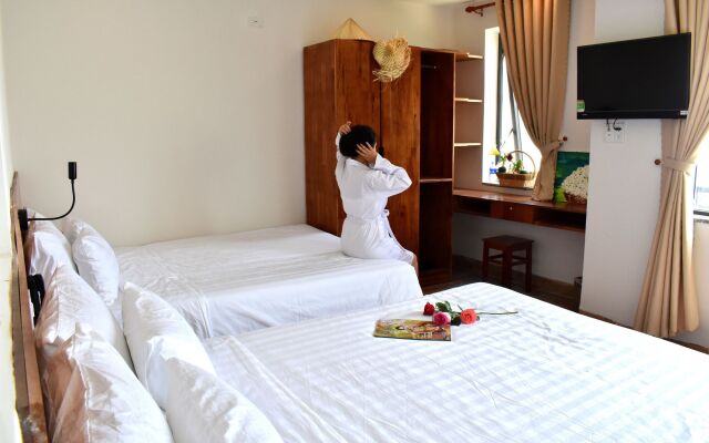 Danang Beach Homestay