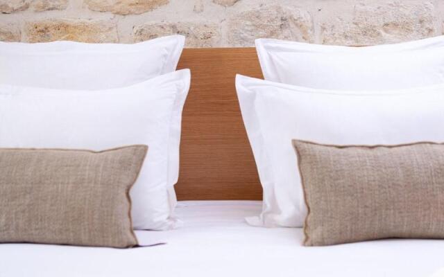 Tinah - Champs Elysées