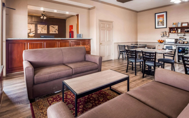 Motel 6 Nacogdoches TX