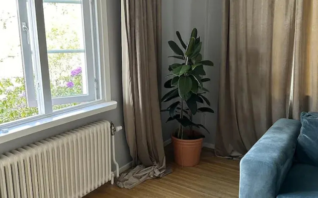 Stockholm - 5-beds - Sleeps 12 - Garden