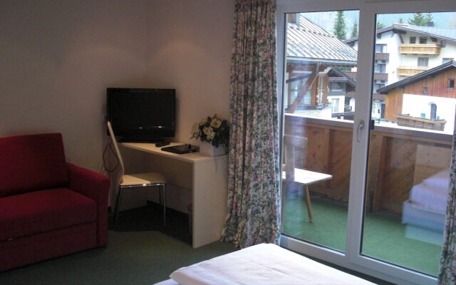 Schindler Hotel