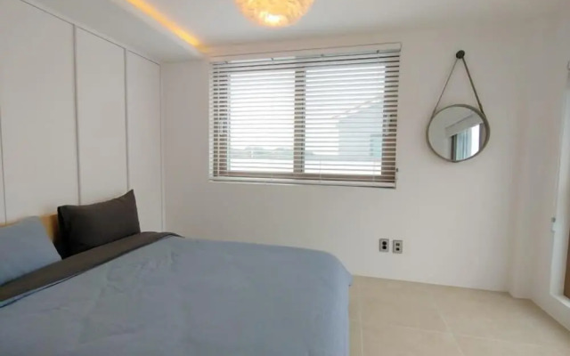 Poolstory 6 pool villa