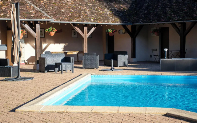 Le relais fleuri, Hôtel et restaurant Logis - Avallon