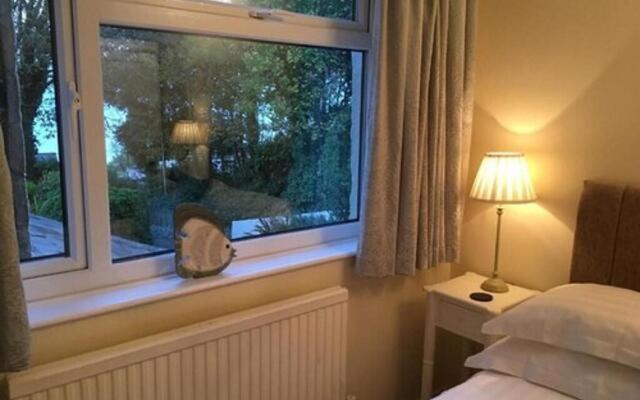 The Leconfield Hotel
