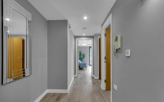 Hoxton Apartments by Mysquare