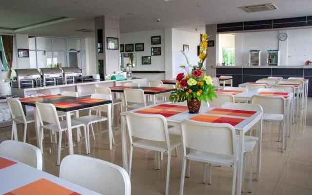21 Karimun Hotel