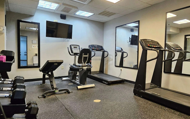 Ramada by Wyndham Burkburnett / Wichita Falls