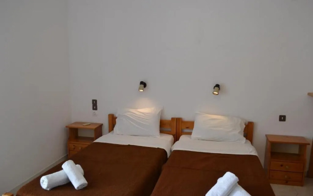 Argiro Studios And Apartments