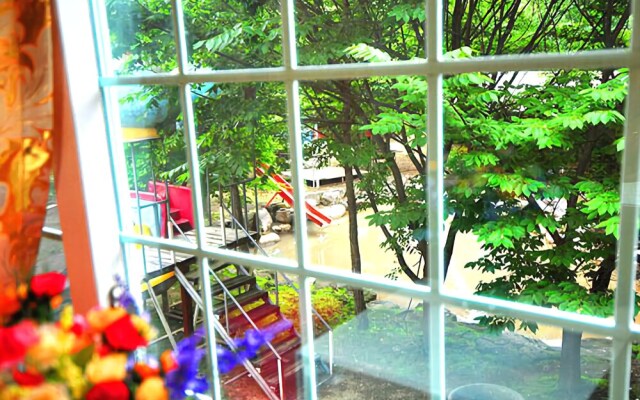 Gapyeong Pooky Glamping Pension