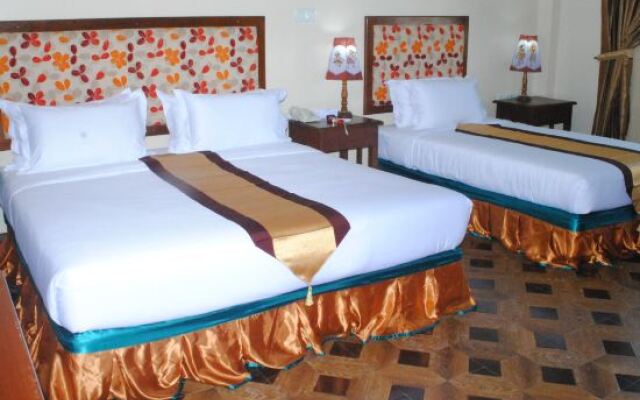 Royal Lotus Hotel