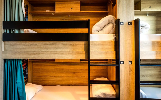 The People Paris Marais