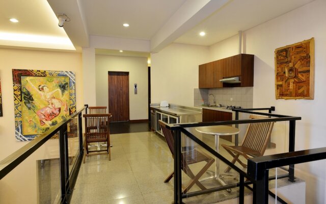 ZEN Rooms Terogong Near Pondok Indah