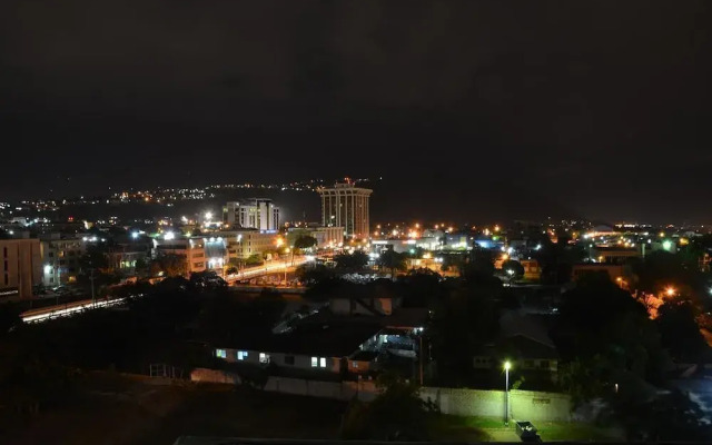 Royal Suites New Kingston