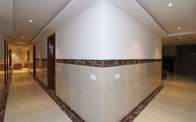 Capital O 16651 GRD SUITES