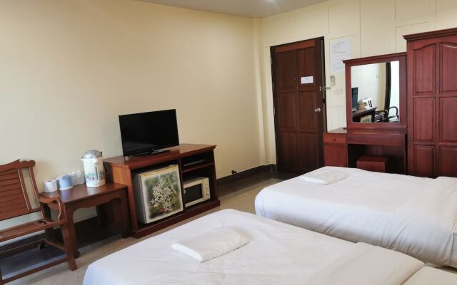 Hi Hotel