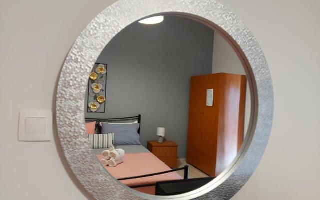 Niki Thalia Viros Apartment No2.