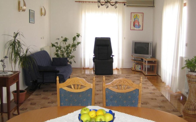 Apartment Marti - free parking and grill: A1 - More Hvar, Island Hvar