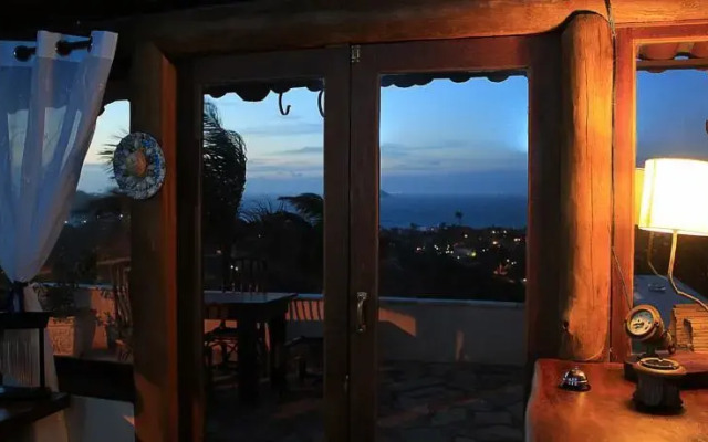 Bella Vista Village