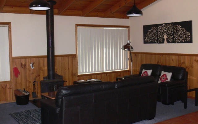Mountain Hideaway – Guest Rooms – Halls Gap