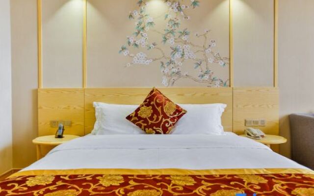 New Plum Garden Seasons Hotel