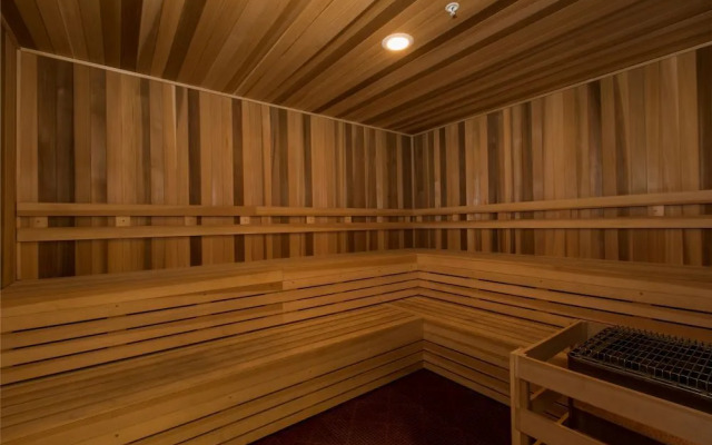 Luxury 2BR Condos at Hollywood Beach