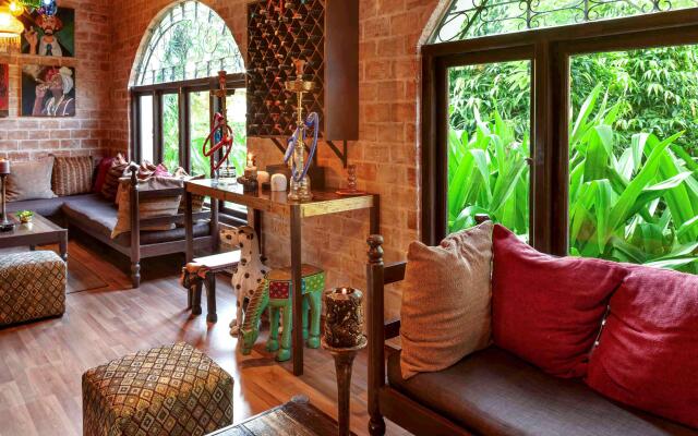 Mercure Mandalay Hill Resort