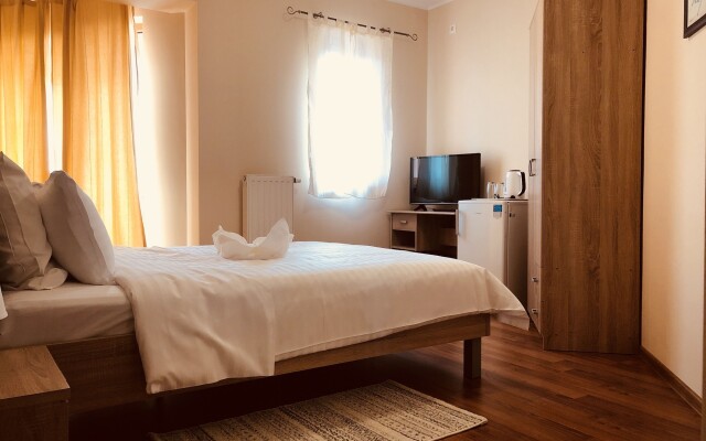 Monte Carlo Palace Rooms