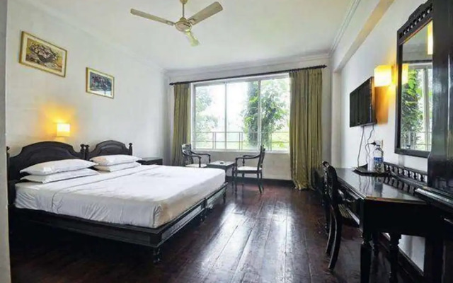 Oak Fields Resort
