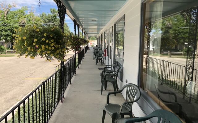 Historic Mansion House Inn