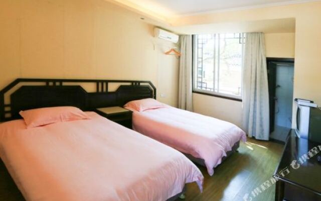 Yangshuo Jinlong Hotel