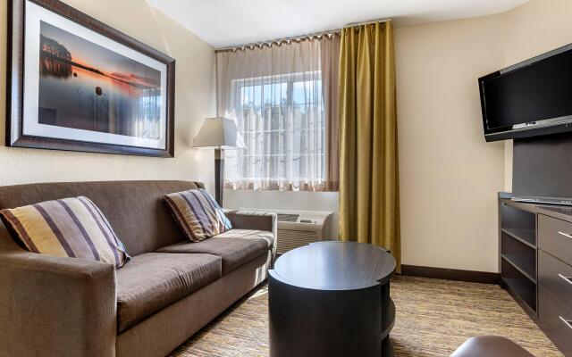 Candlewood Suites Alabaster by IHG