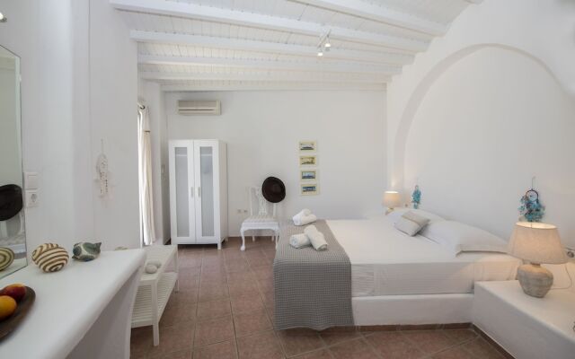 Serene Villa by Stylish Stays