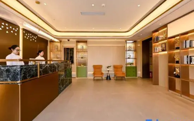 Magnotel Hotel (Zibo Badaju Zibo Station)