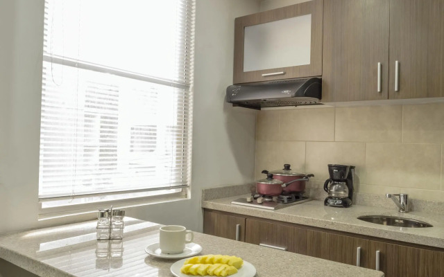 Apartamentos Regency La Feria