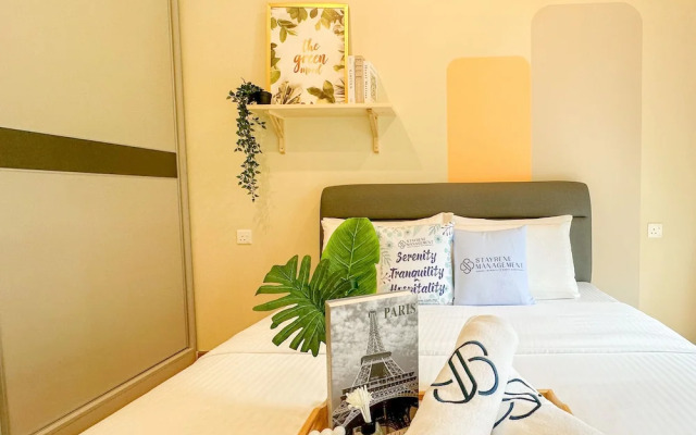 Country Garden Danga Bay Sea View Homestay by Stayrene