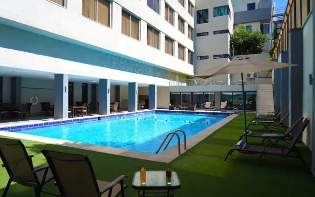 Ramada Hotel & Suites Amman