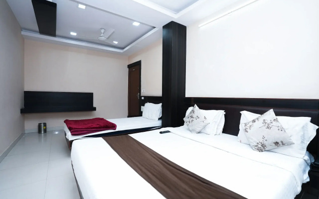 Hotel Madurai near Central Bus Stand, Udaipur