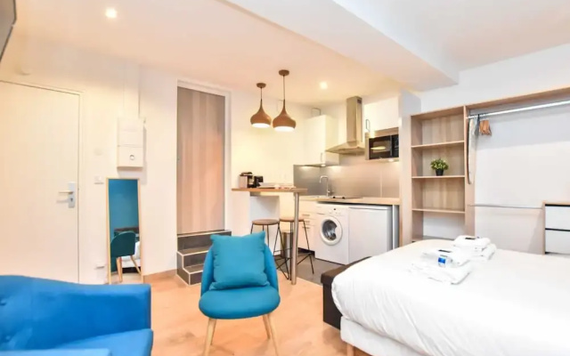 Modern Studio in the Heart of Paris
