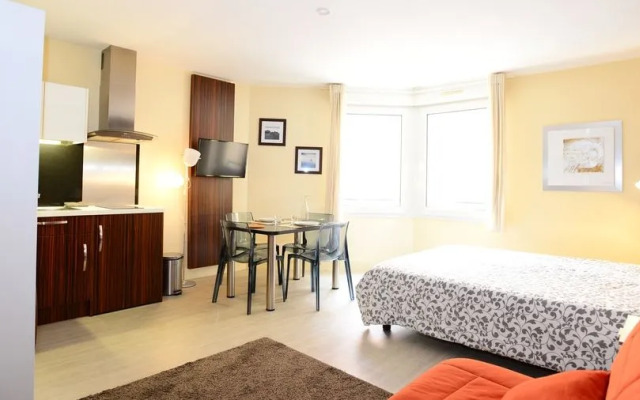 Rouge - Appart'Ambiance