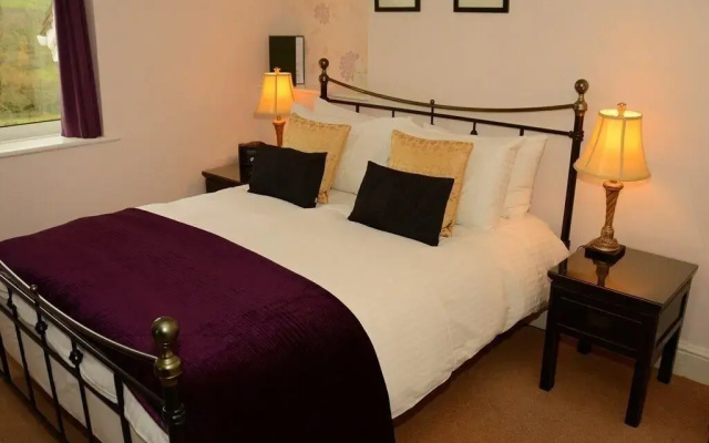 Dunkery Beacon Country House